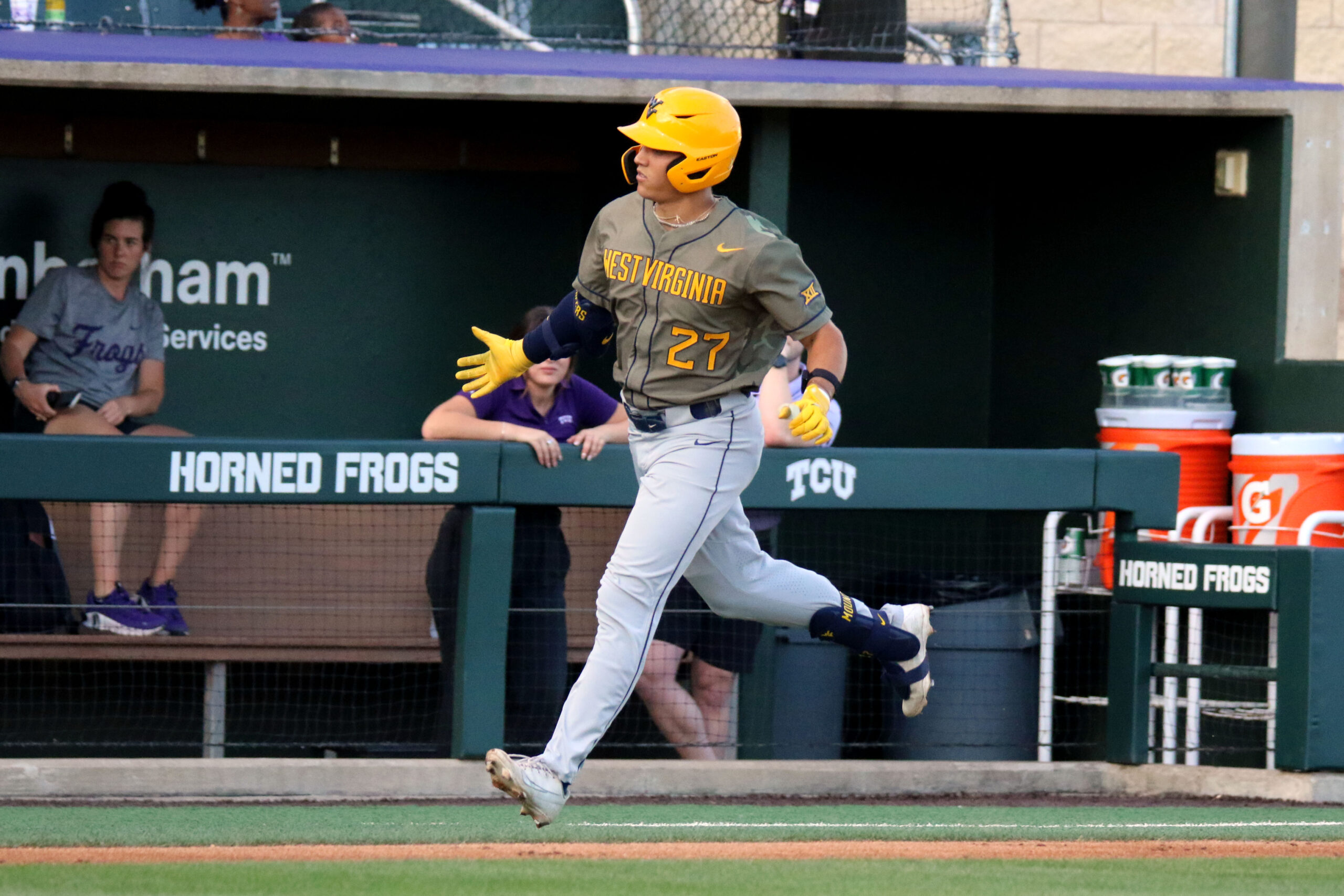 Mountaineers shatter single-season home run record in key win at TCU
